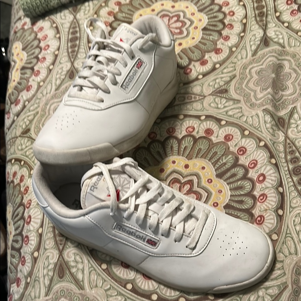Reebok women’s sneakers